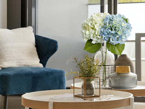 ZYTYUO hydrangea set packaging shows individual heads and stems for DIY use.