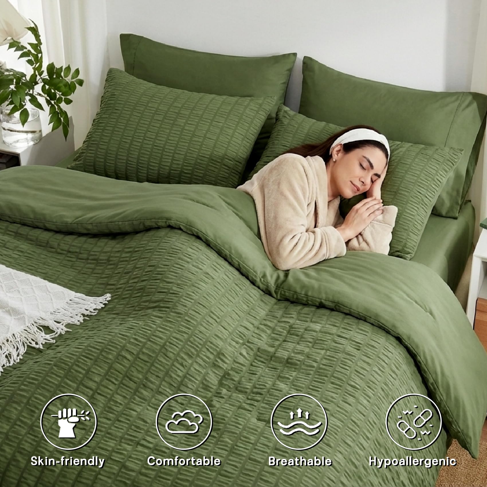 Zzlpp fitted sheet with deep pocket fits up to 14 inches.
