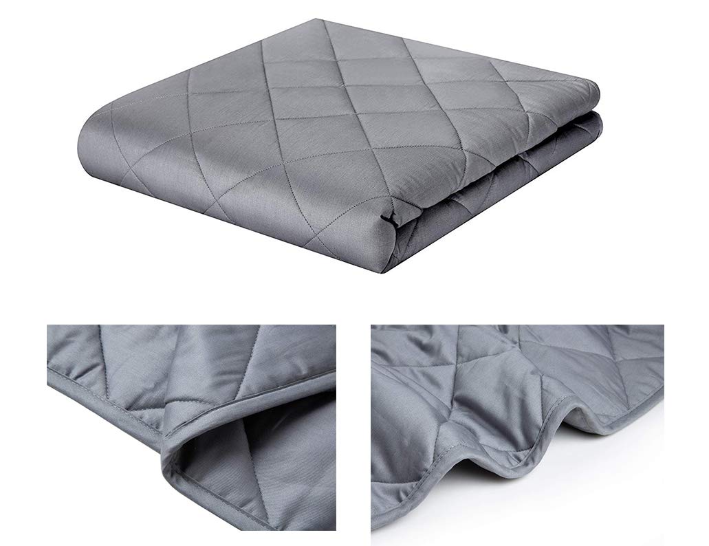 ZZZhen weighted blanket laid on bed in 48x72 size for full coverage